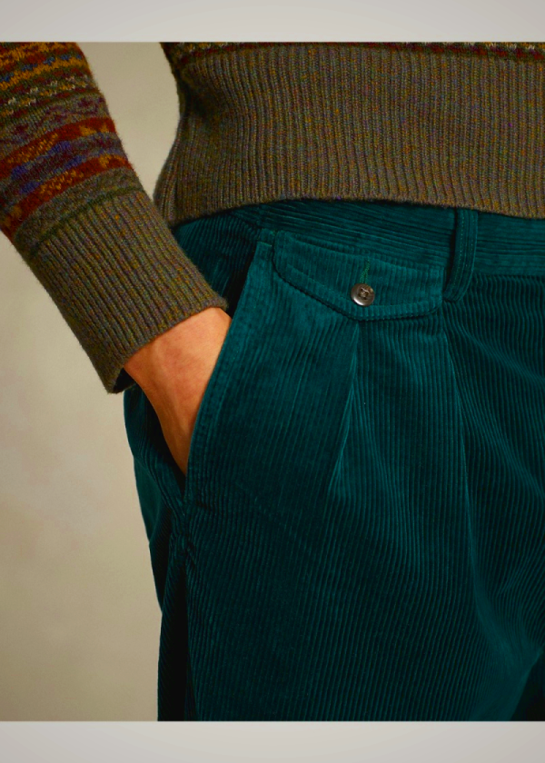 Ralph Lauren Whitman Relaxed Fit Green Corduroy Pants for Men | OJXC37589